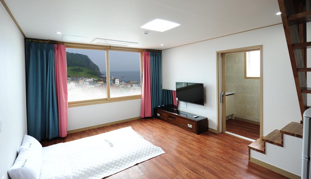 Seongsanpo Love Pension Villa Seogwipo Luaran gambar